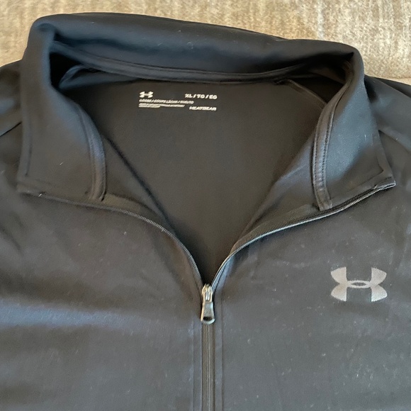 Under Armour Men's Black Quarter Zip - Picture 1 of 2